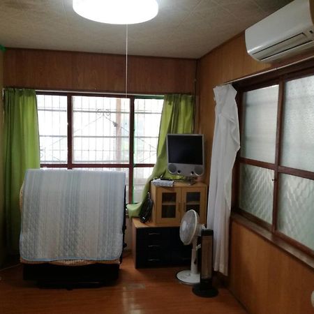 Koza Share House Hotel Okinawa Exterior photo